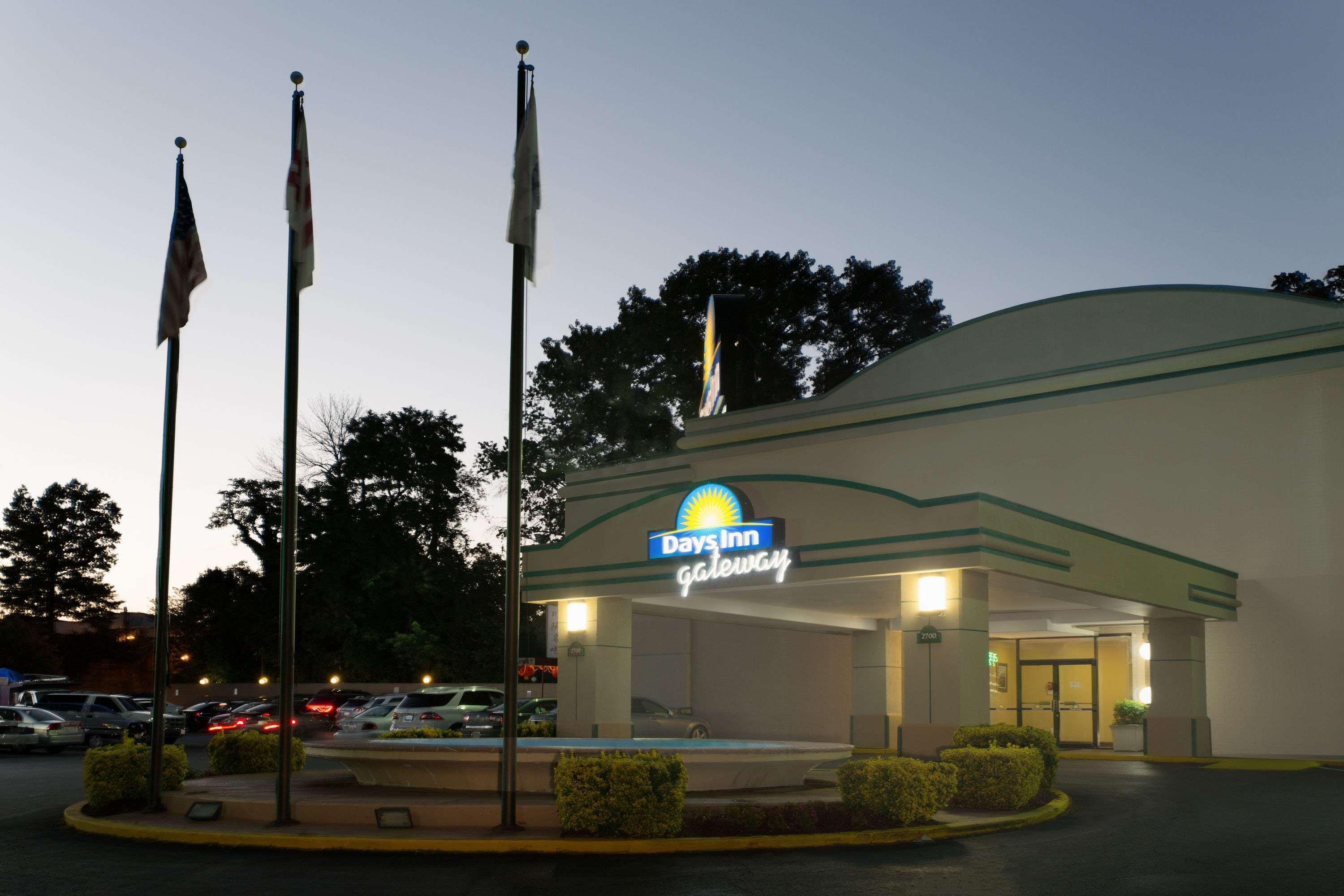 Hotel Days By Wyndham Dc/gateway 2*