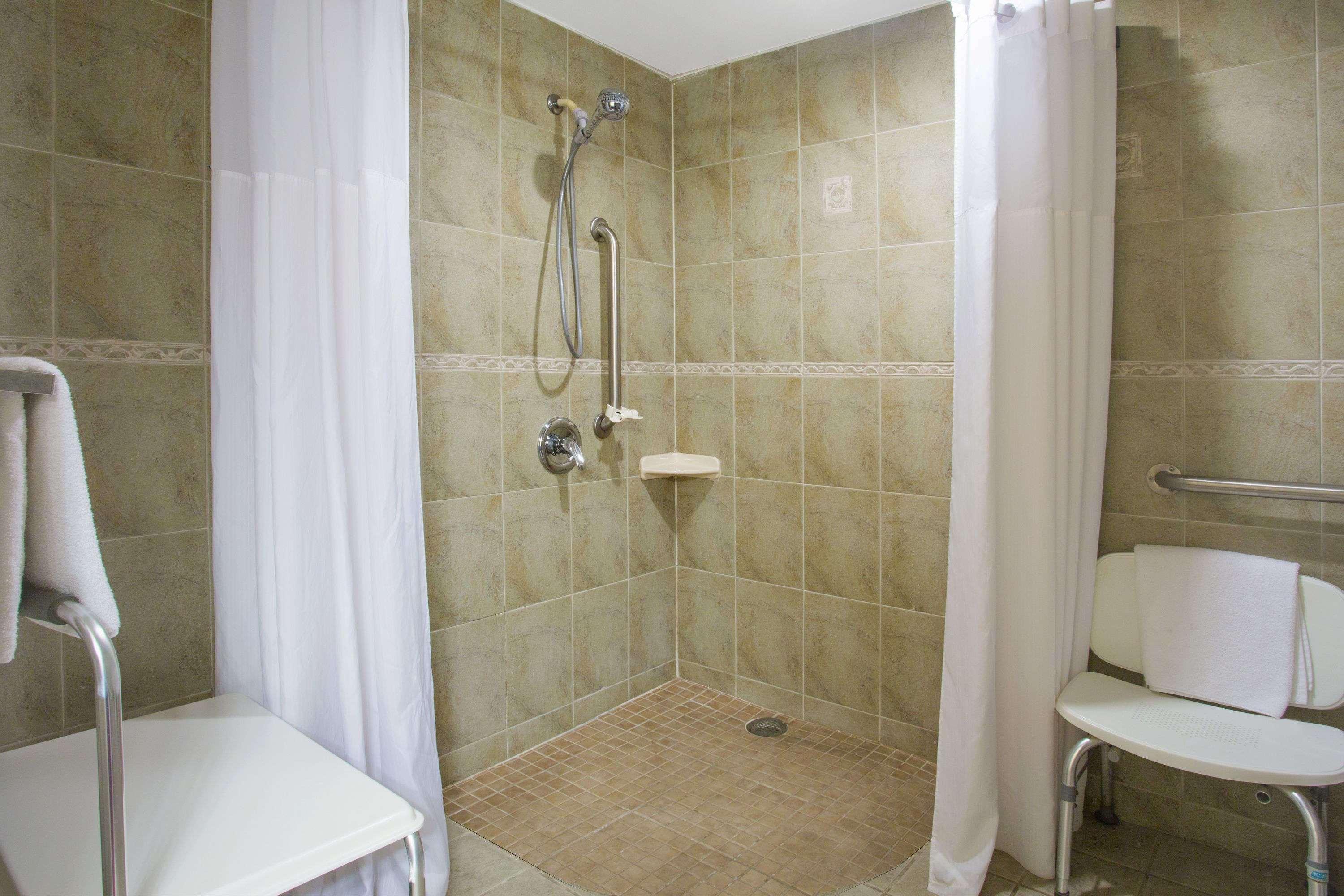 Days By Wyndham Dc/gateway Hotel 2*